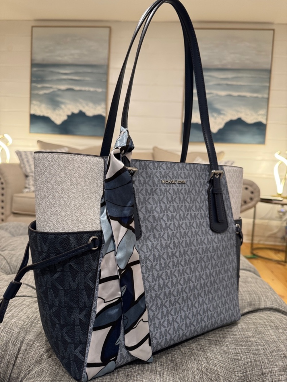 Michael Kors Bag Jet Set Signature Blue White Tote - Picture 3 of 17